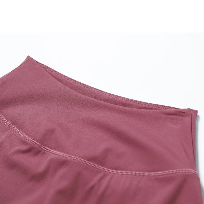 Tennis apparel